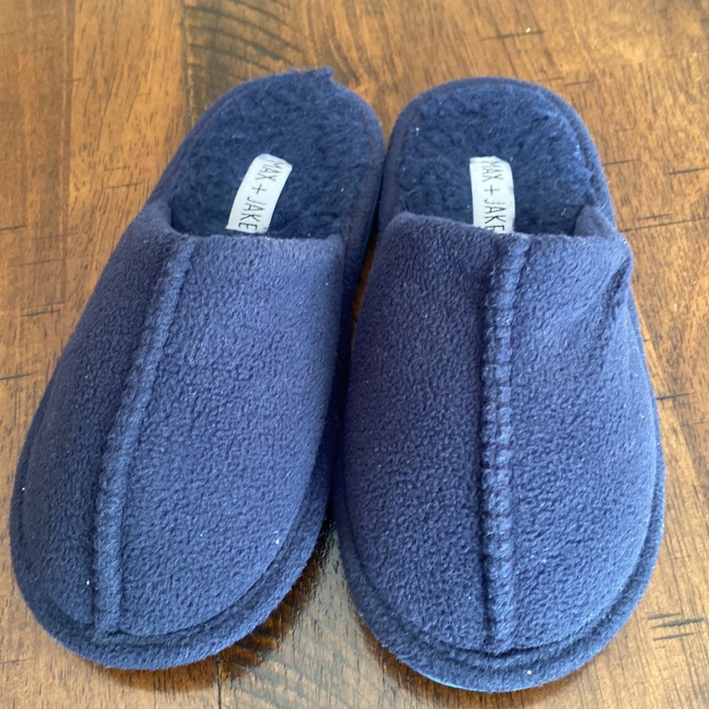 Max + Jake Slipper - Picture 5 of 7